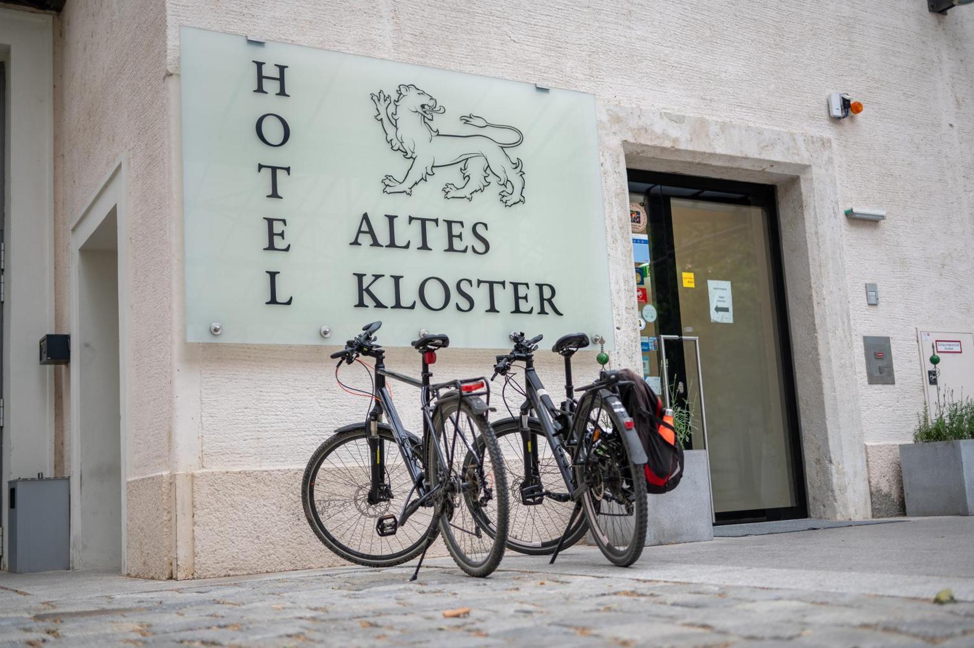 Hotel Altes Kloster Hainburg an der Donau Εξωτερικό φωτογραφία